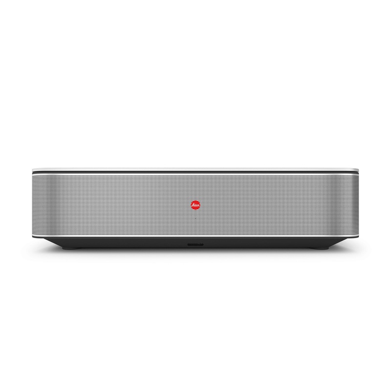 Leica Cine 1 – 100-inch Projector