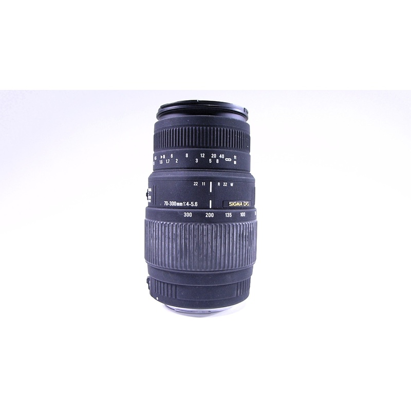 Sigma 70-300mm f/4-5.6 DG Lens for Canon EF