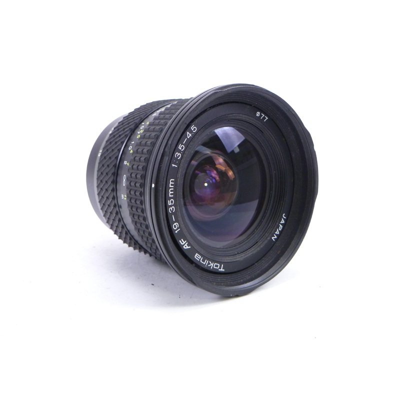 Tokina AF 19-35mm f/3.5-4.5 Sony A Lens