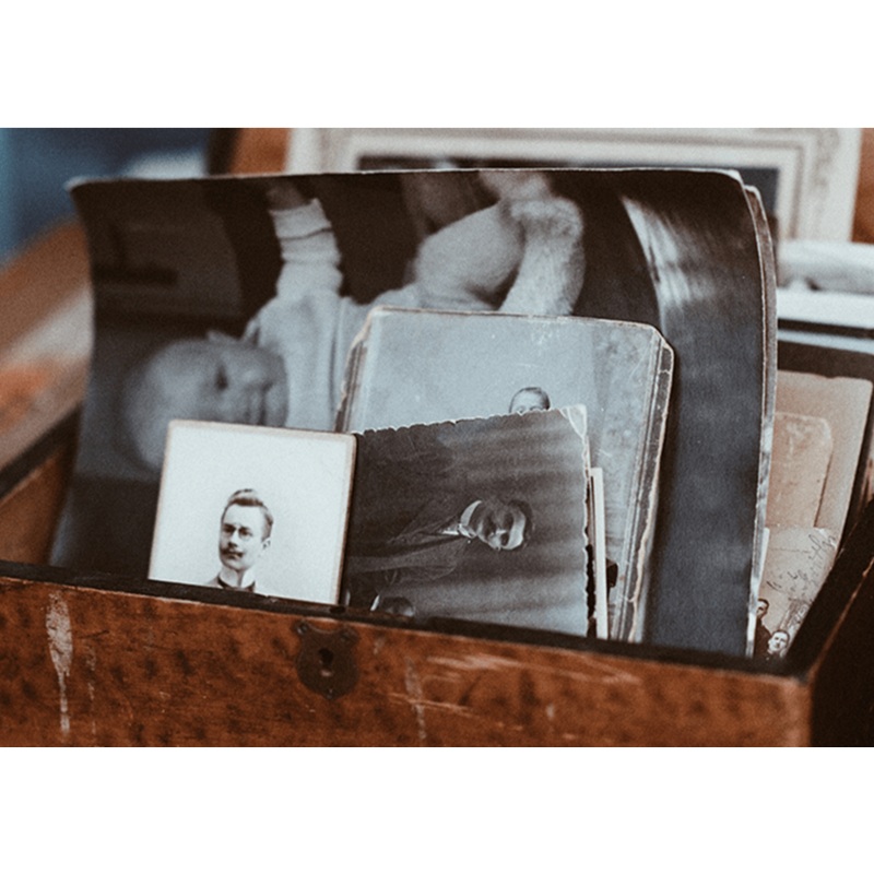 “Shoebox” Photo Scanning Up to 50 Photos