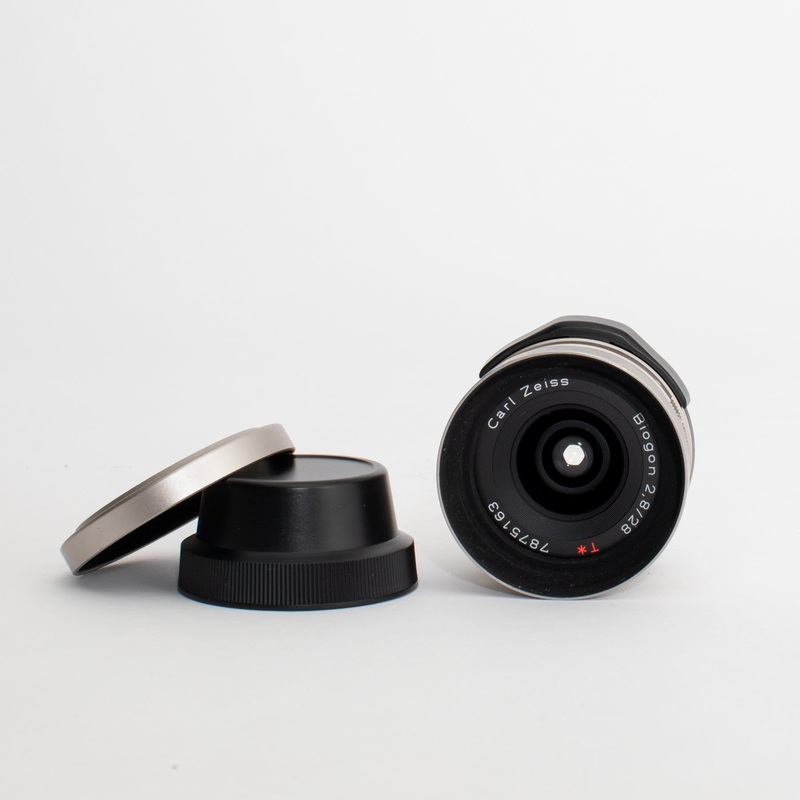 Zeiss Planar T* 28mm f/2.8 Lens for Contax G Mount no. 7875163