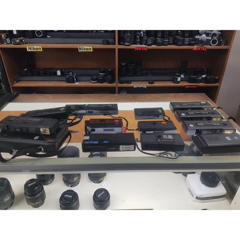 12 Used Pocket Cameras