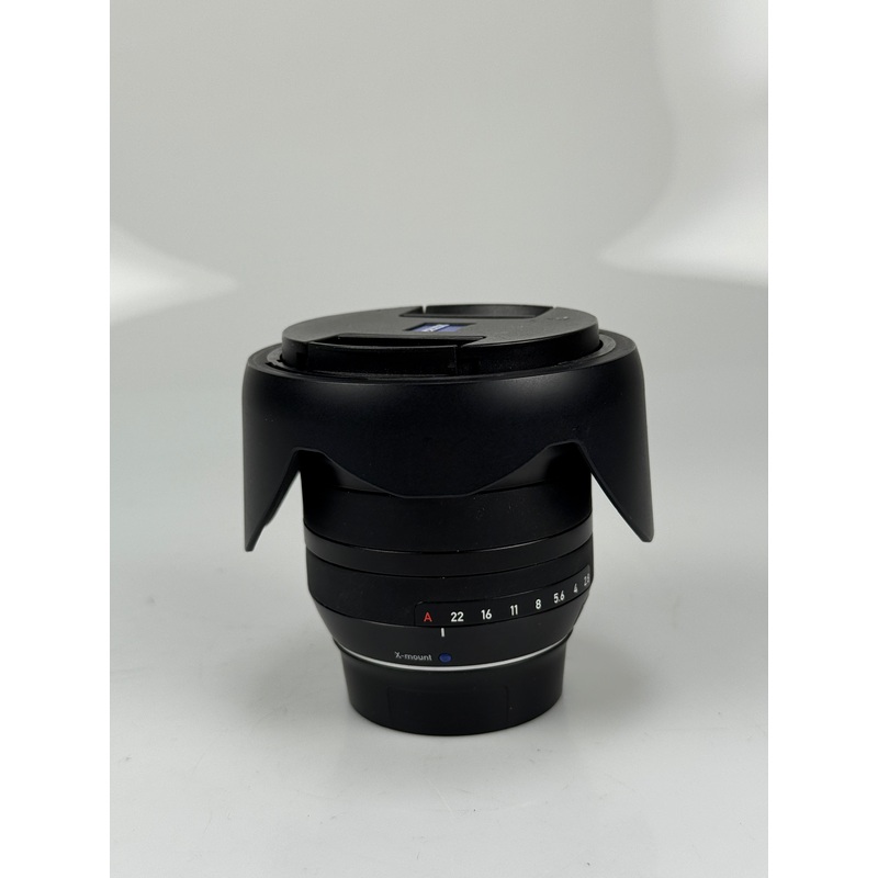 Carl Zeiss Touit 12mm F2.8 (for FUJIFILM X mount)
