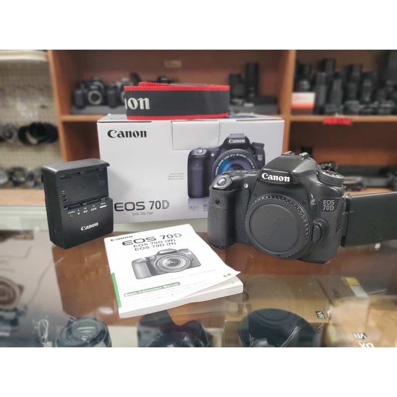 Canon 70D DSLR 20.2MP, 1080P Video, Touchscreen, 8FPS, Warranty, Canada