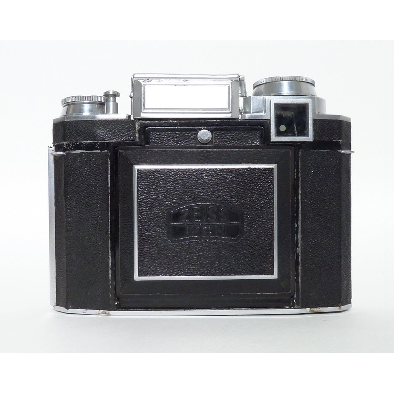 Zeiss Ikon Super Ikonta 533/16 with Zeiss Jena Tessar 8cm f2.8 Lens
