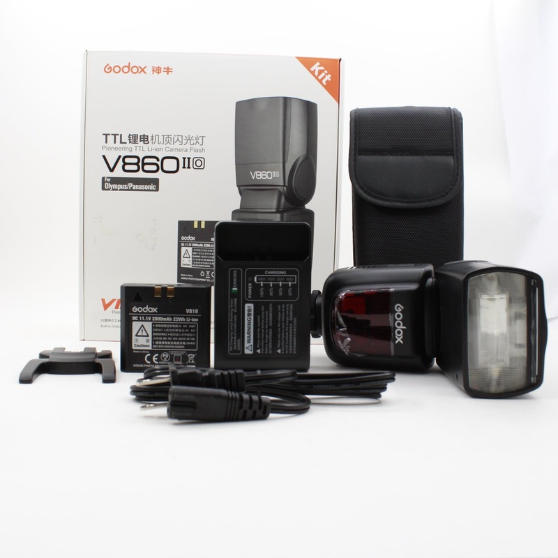 * DEMO * Godox VING V860IIO TTL Li-Ion Flash Kit