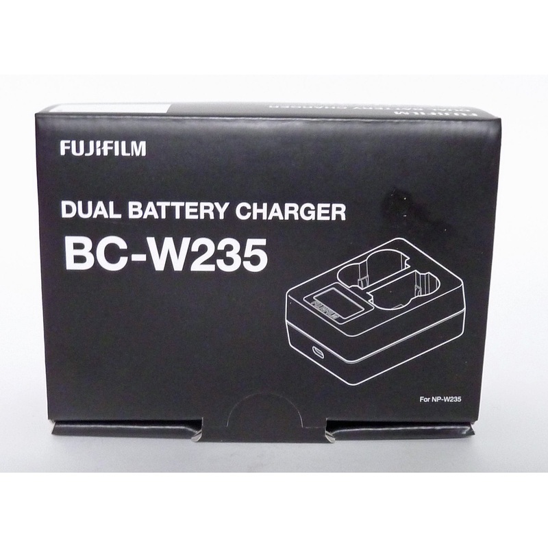 Fujifilm Dual Battery Charger BC-W235 and NP-W235 Battery
