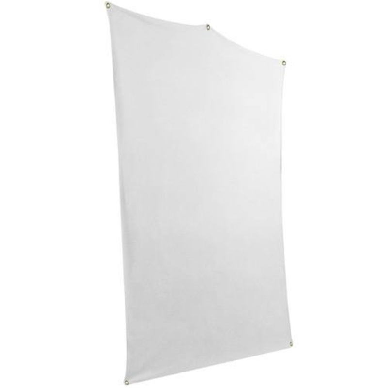 Savage Backdrop (White, 5 x 7′)