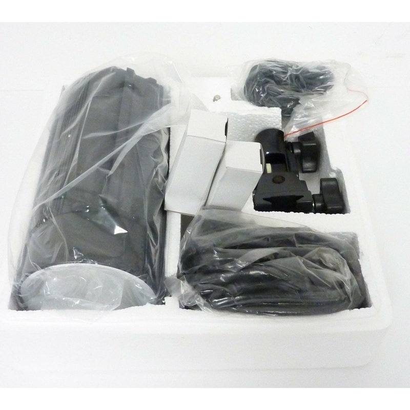 Amvona Dynaphos DP-LH151 Studio Strobe in original box and in perfect condition