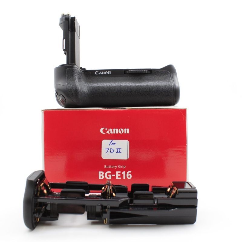 * USED * Canon BG-E16 Battery Grip for EOS 7D II Boxed