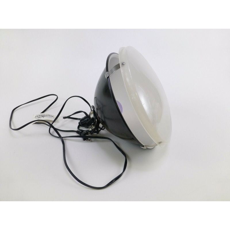 12″ Smith Victor Flood Light with power cord in Excellent Condition