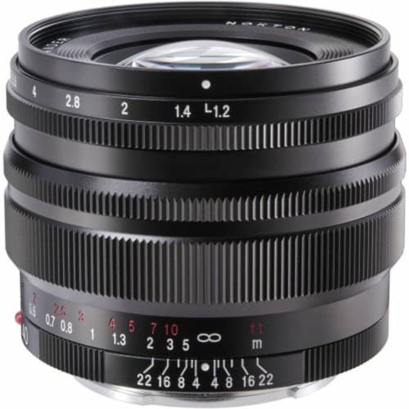 Voigtlander 40mm f/1.2 SE – Sony E Mount