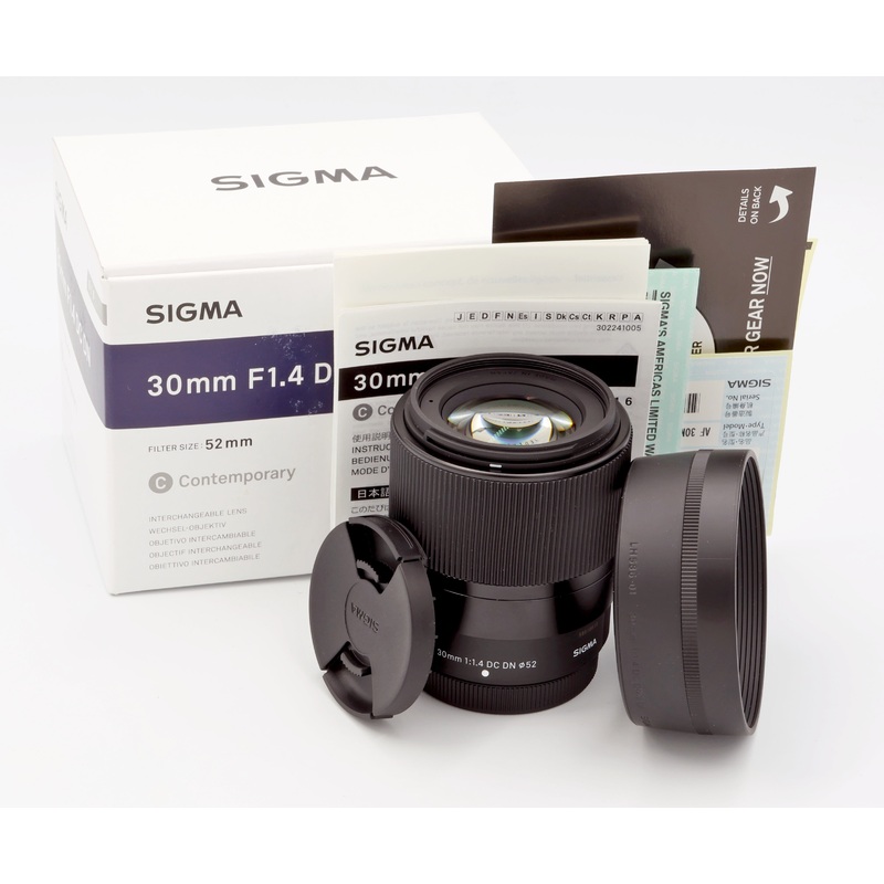 * OPEN BOX EXCELLENT * Sigma 30mm f/1.4 DC DN Contemporary Lens (Fujifilm X-Mount)