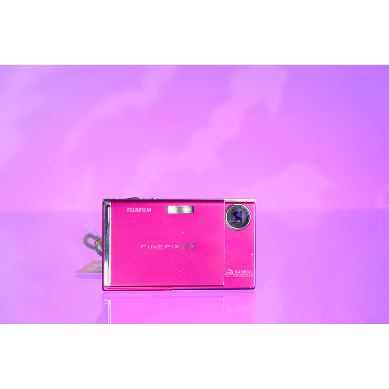 Fujifilm FinePix Z5 Digital Point and Shoot Digicam Camera – Starter kit!