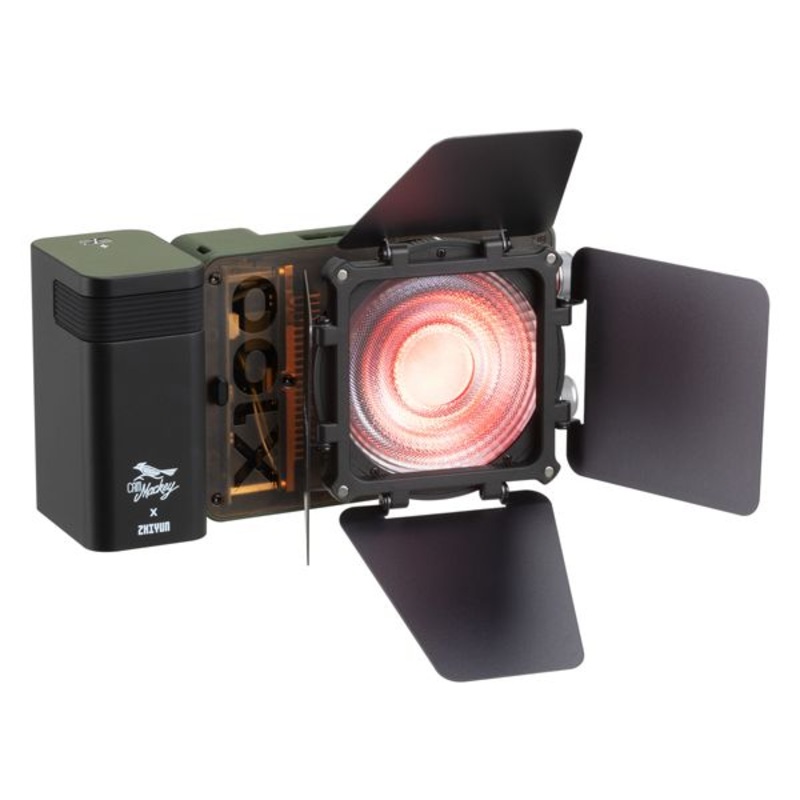 Zhiyun Molus X100 RGB COB Light Pro Kit