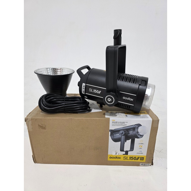 * OPEN BOX GOOD * Godox SL150W II LED Video Light