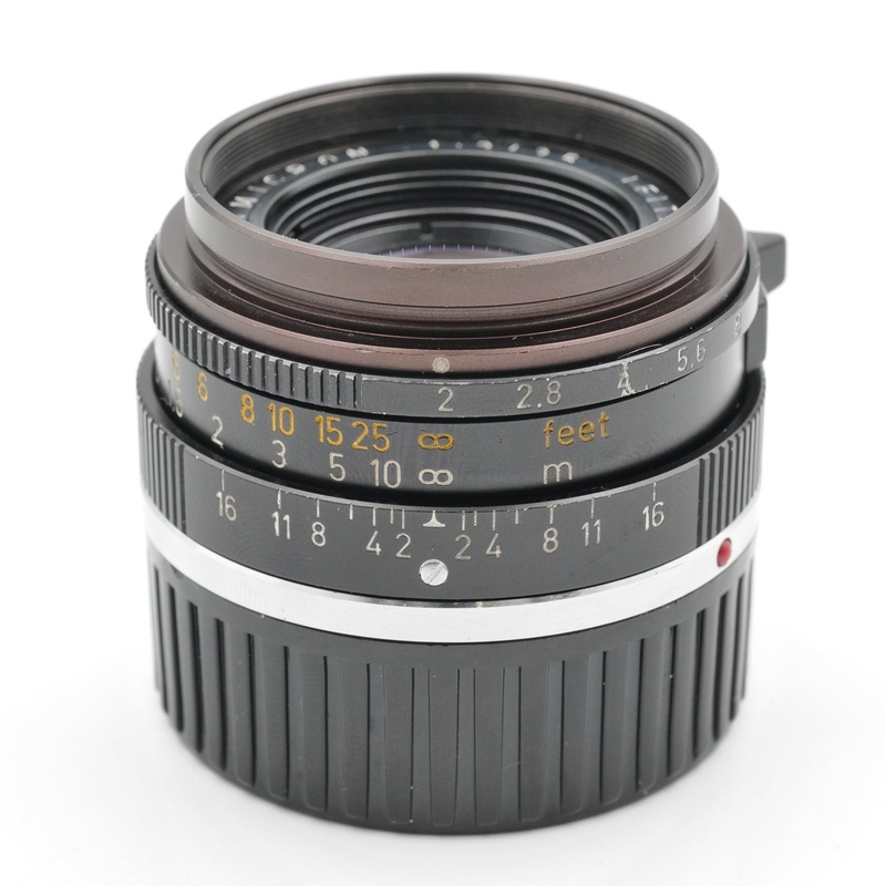 35mm f/2 v.3 Summicron. 2540579